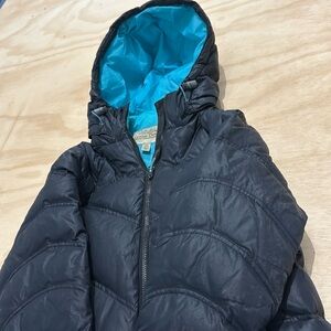 Cabela’s coat size medium